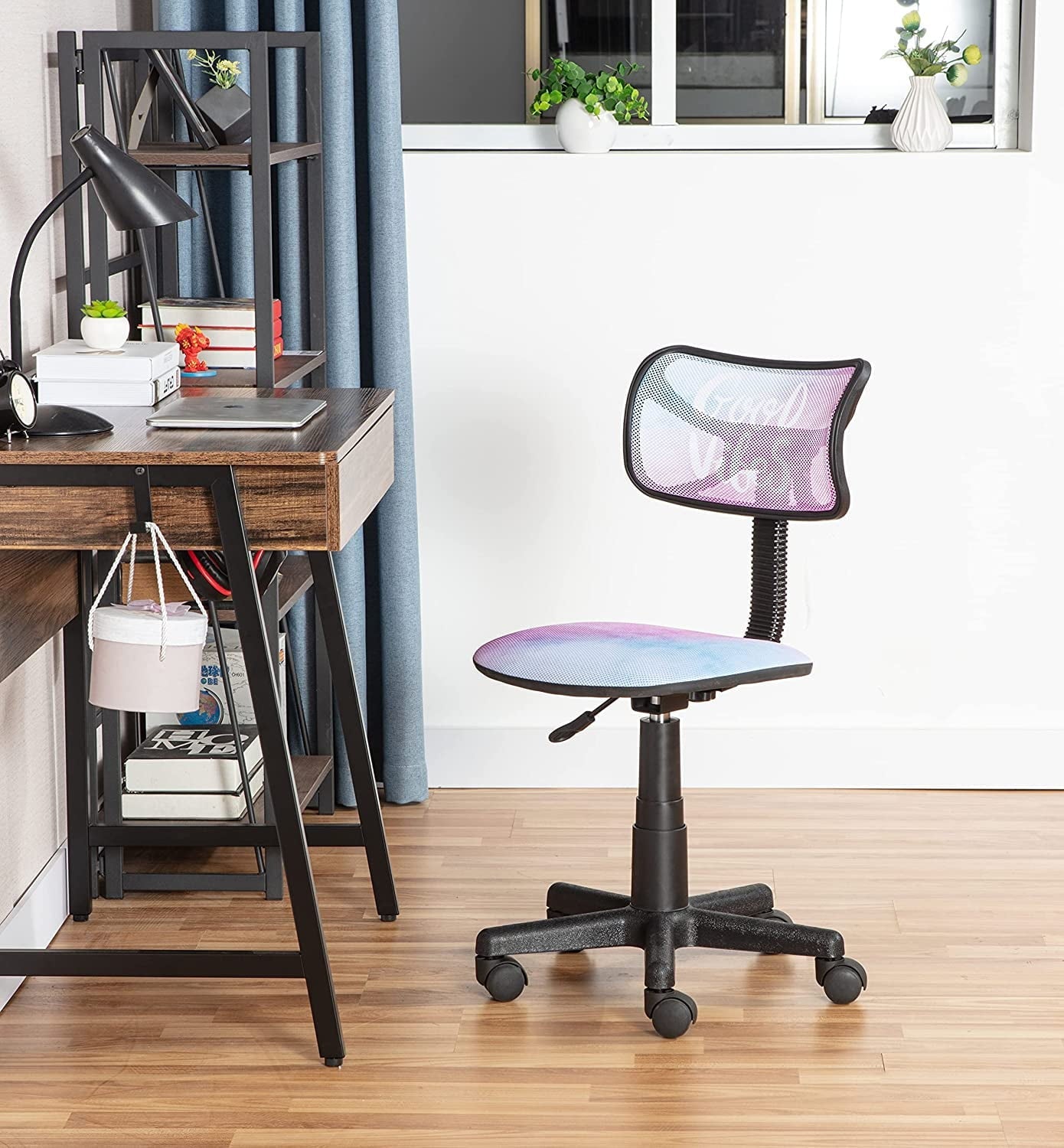 Urban Shop Swivel Mesh Chair, Good Vibes Only